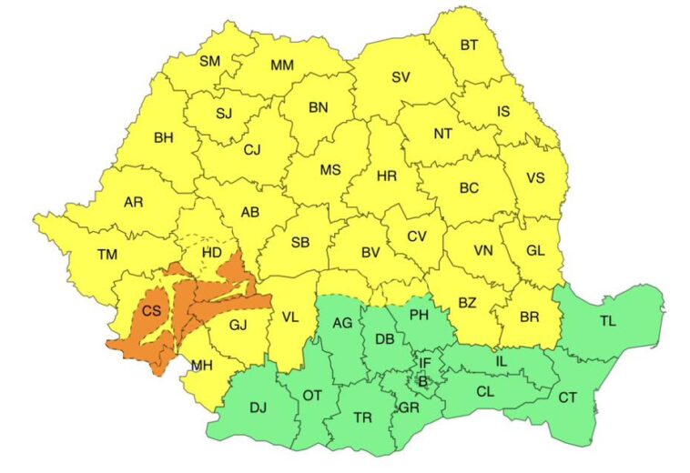 Avertizare meteorologică: cod galben și portocaliu de ninsori abundente și lapoviță