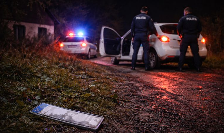Mașină furată din curte, găsită rapid de polițiști. Suspect fără permis, depistat în Ocna Șugatag