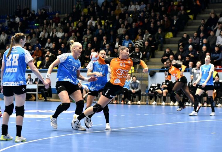 Minaur provoacă primul eșec al campioanei CSM București în sezonul actual din Liga Florilor