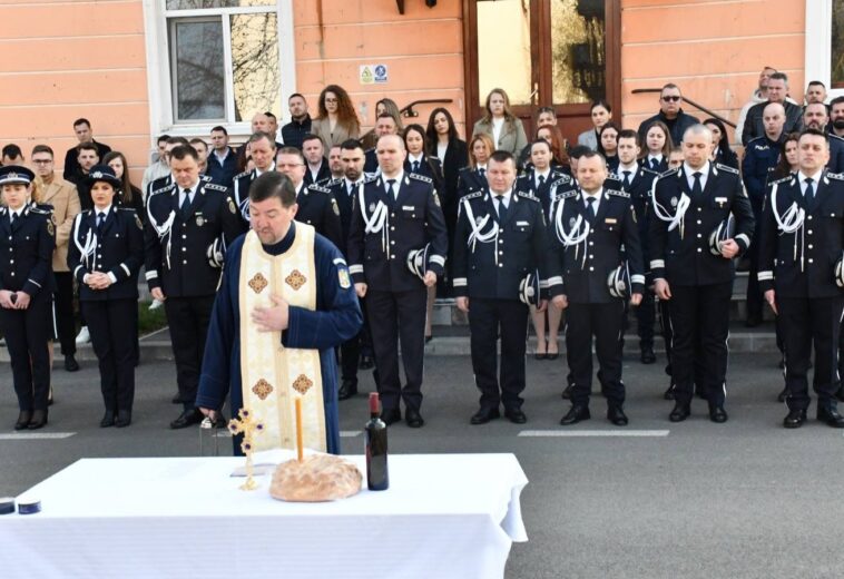 Ziua Poliției Române, marcată la Baia Mare. Autospeciale, demonstrații și un moment de reculegere pentru colegii dispăruți