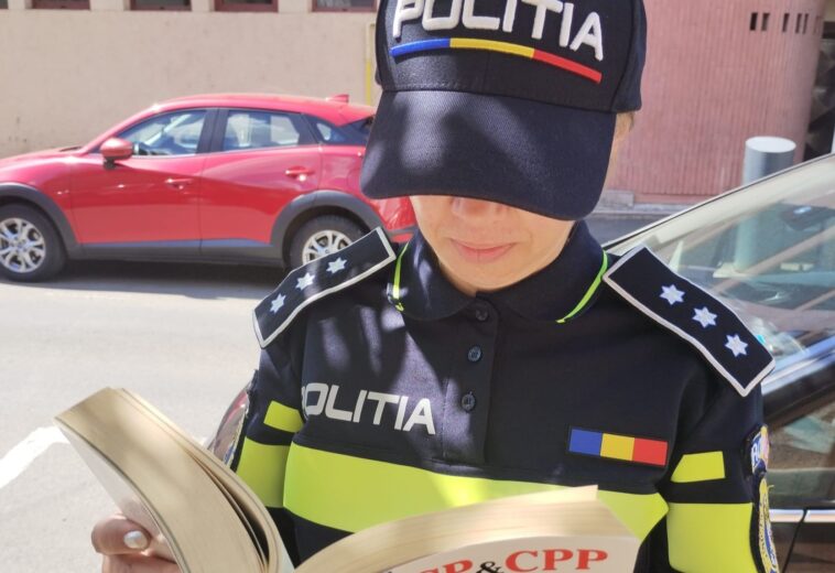 Fără copy-paste – Campanie națională a polițiștilor de Ziua Cărții