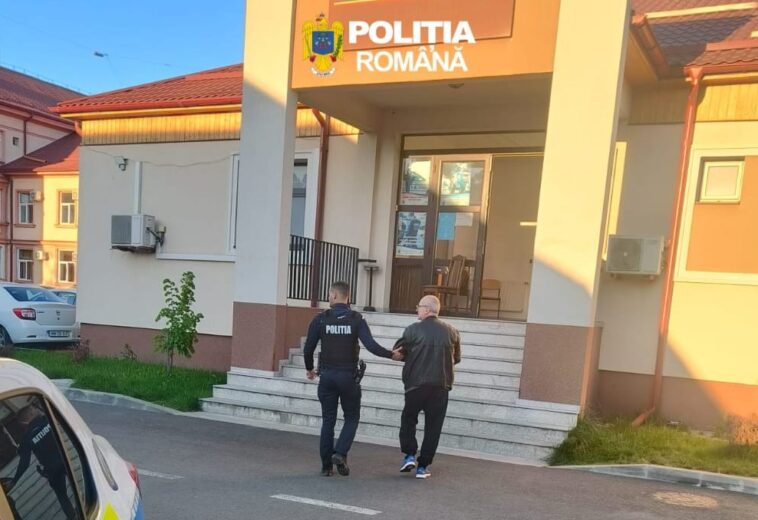Mamă de 86 de ani, bătută crunt de fiul ei, reținut pentru 24 de ore