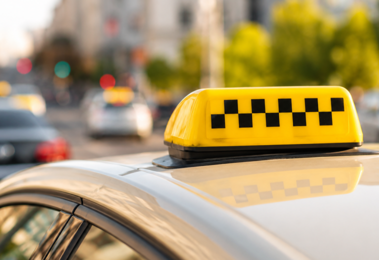 23 de noi autorizații taxi în Baia Mare. Primăria a deschis procedura de atribuire