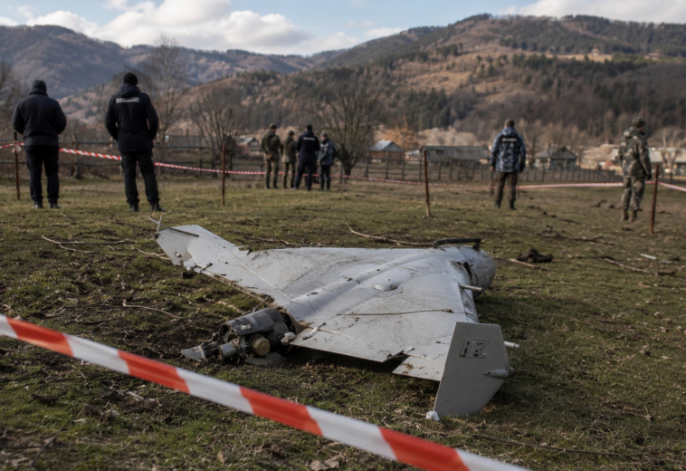 Alertă – Dronă căzută în zona Băsești. Autoritățile au izolat perimetrul