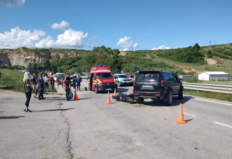 Motociclist rănit pe drumul Târgu Lăpuș – Gâlgău. Impact cu o mașină de teren la intersecția spre Ponorâta