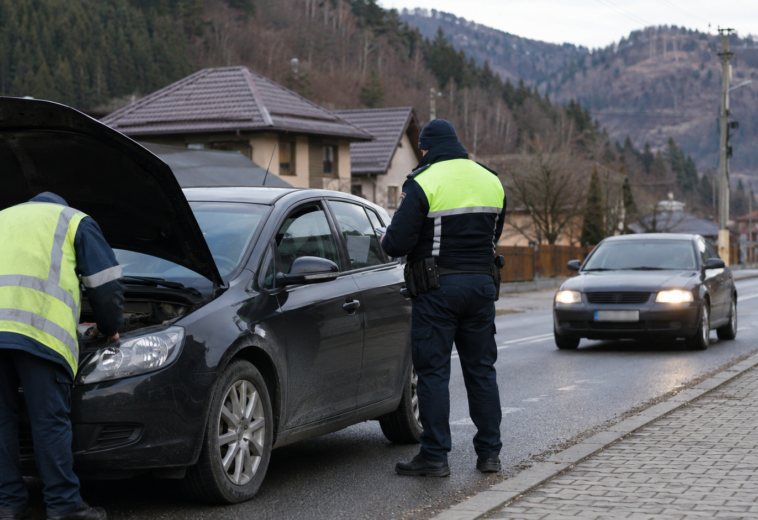 Șase mașini au rămas fără certificate de înmatriculare la Cavnic, după controale RAR