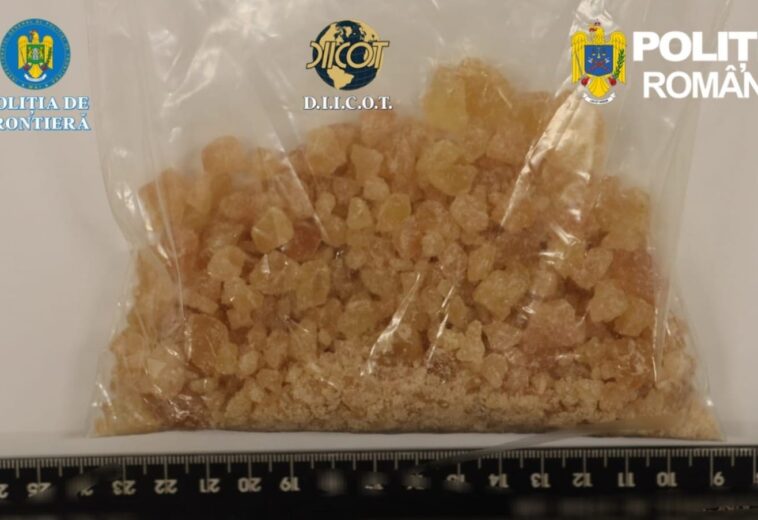 Prins cu 110 grame de drog de mare risc în Maramureș. Bărbat arestat pentru 30 de zile