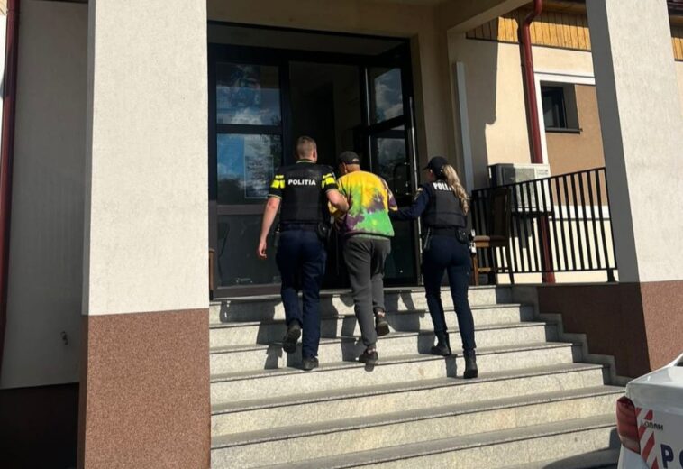 Tânărul care ar fi lovit o troiță în Berbești a fost reținut. Analizele au indicat 2,58 g/l alcool în sânge