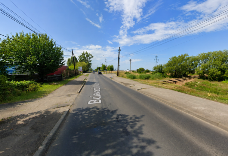 Continuă modernizarea rețelei de apă bulevardul Unirii. Trotuarul va fi afectat pe o lungime de 360 de metri