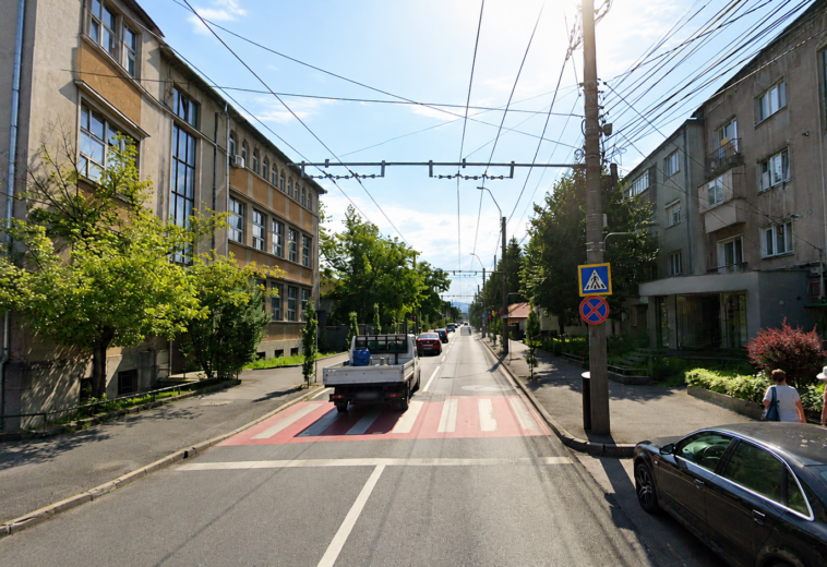 Restricții rutiere și pietonale pe strada 22 Decembrie timp de aproape două luni