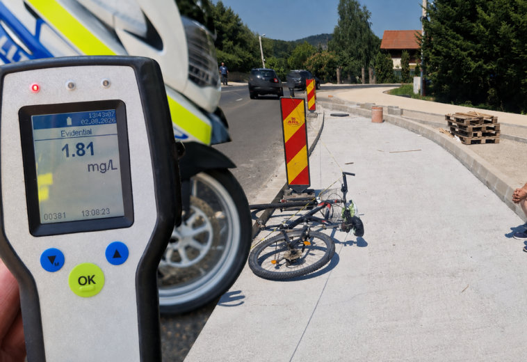 La un pas de accident pe strada Victoriei. Un biciclist care circula haotic avea 1,81 mg/l alcool