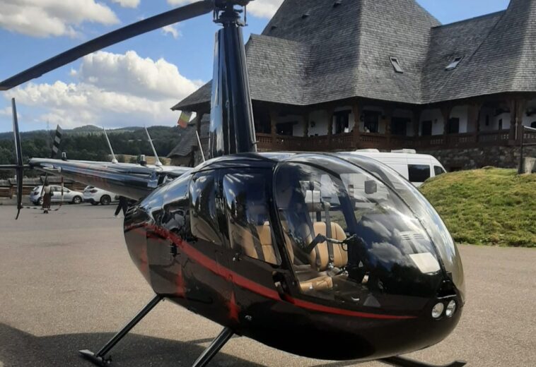 Au venit cu elicopterul să ia masa. Cine deține aeronava care a decolat din Budești (VIDEO ECLUSIV)