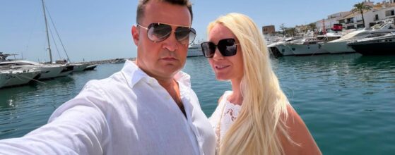 Cătălin și Tabita Cherecheș în Puerto Banús