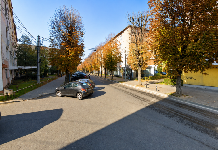 Se sapă timp de aproape trei luni pe strada George Coșbuc. Vor fi afectați 500 de metri de carosabil și trotuar
