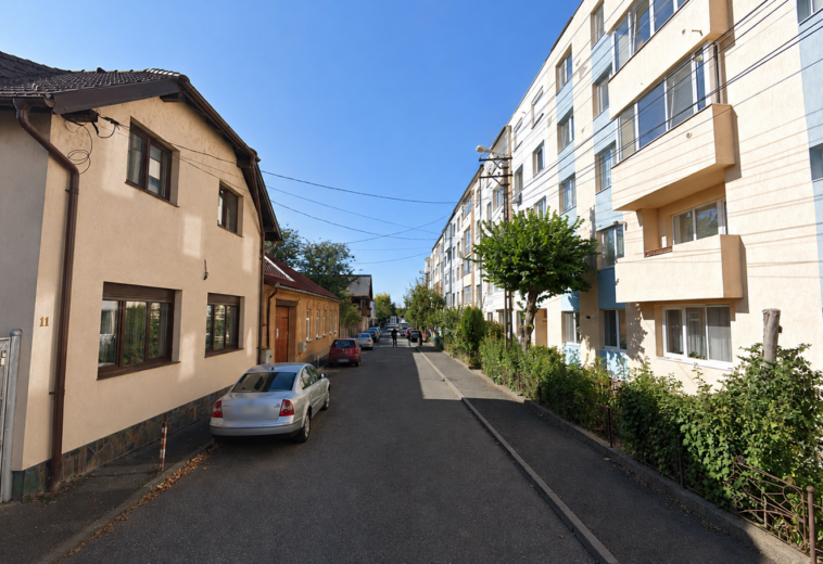Lucrări până la sfârșitul lui septembrie pe strada Nufărului. Vor fi afectați 118 metri de carosabil