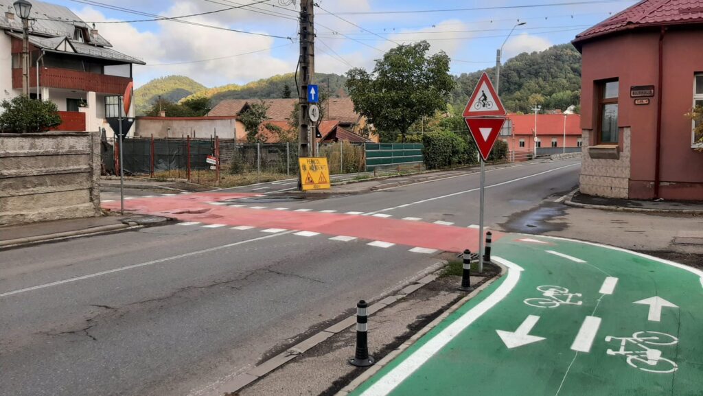 Strada Episcop Martir Alexandru Rusu